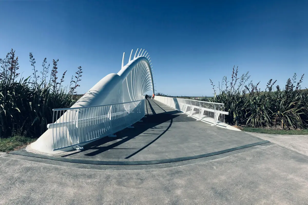 Te Rewa Rewa Bridge on the New Plymouth Coastal Walkway