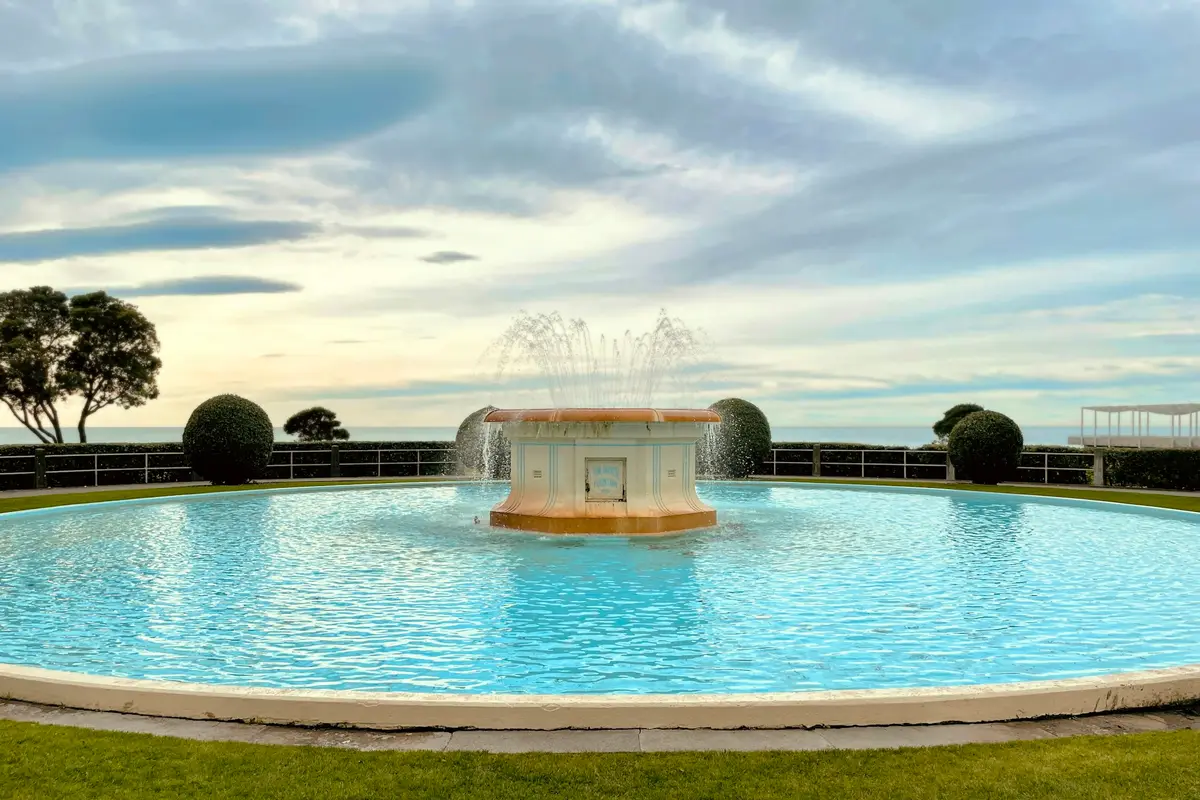Tom Parker Fountain on Napier's Marine Parade